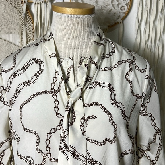 Veronica Beard NWT Remi Chain Print Necktie Silk Stretch Blouse Size 2 - Picture 6 of 13